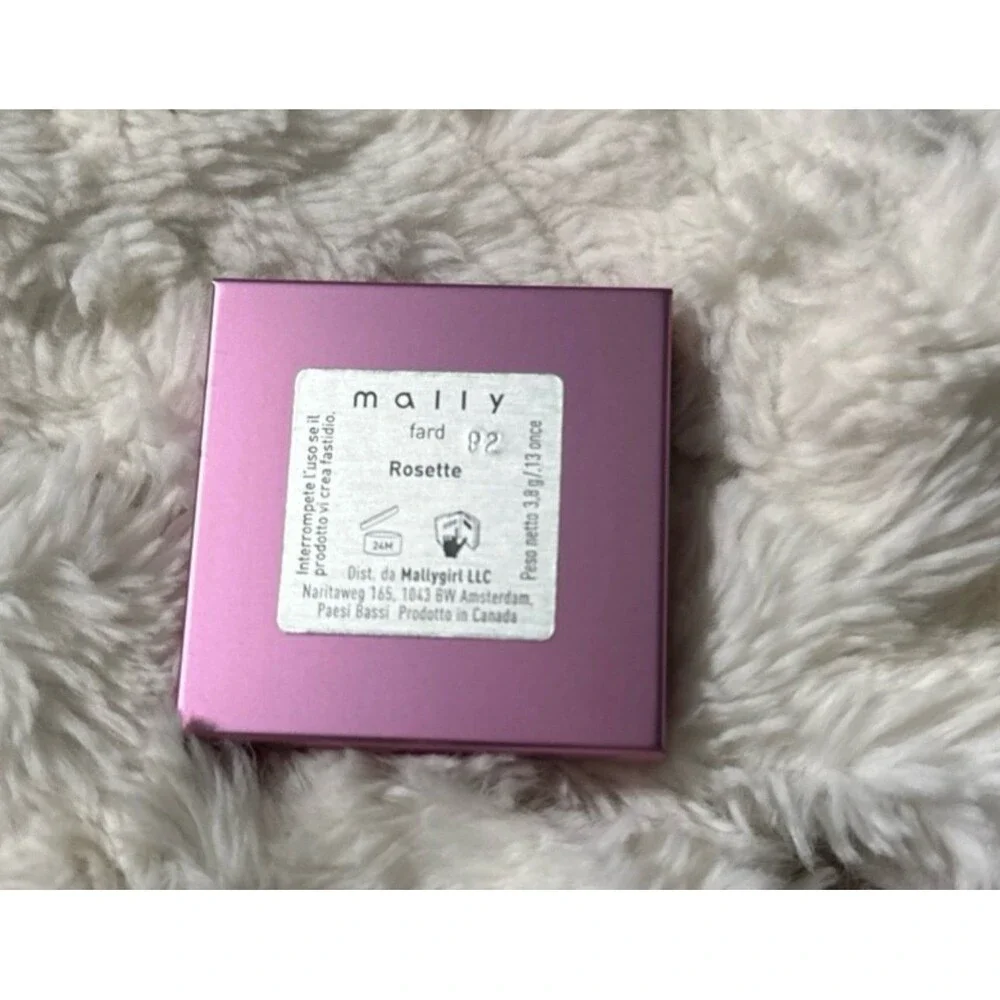 Mally Beauty mally~blush~rosette~0 13